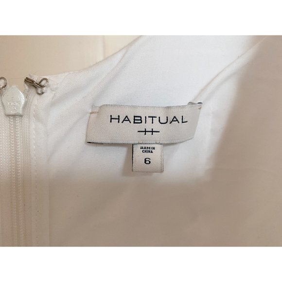 Habitual Jumpsuit Scoop Neck Sleeveless White Crepe Size 6 - Picture 6 of 6